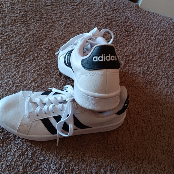 Shoes - Picture 2 of 2